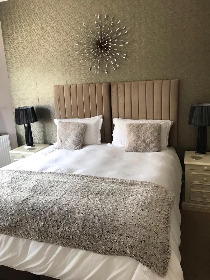Ashmira Guest House Weymouth Esterno foto
