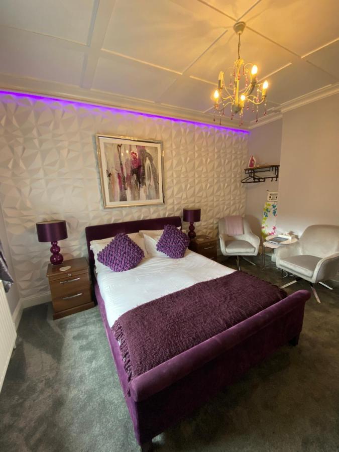 Ashmira Guest House Weymouth Esterno foto