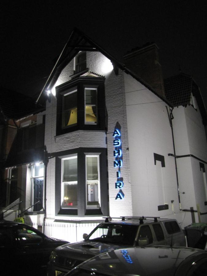 Ashmira Guest House Weymouth Esterno foto